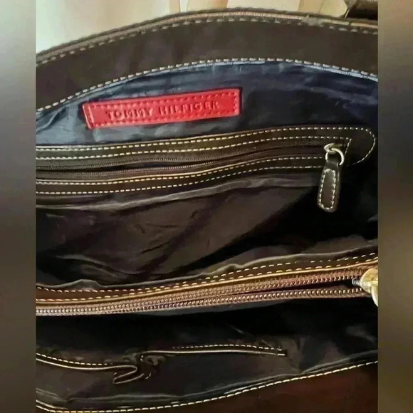 Tommy Hilfiger Vintage Y2K shoulder Tote Nylon and Leather - Picture 2 of 10